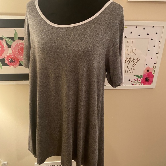 Heather Gray Perfect Tee - Picture 2 of 6